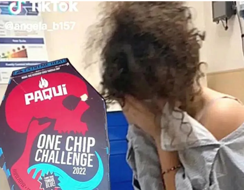djevojka cips 2