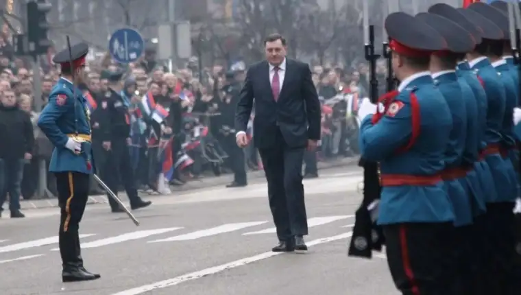 dodik parada