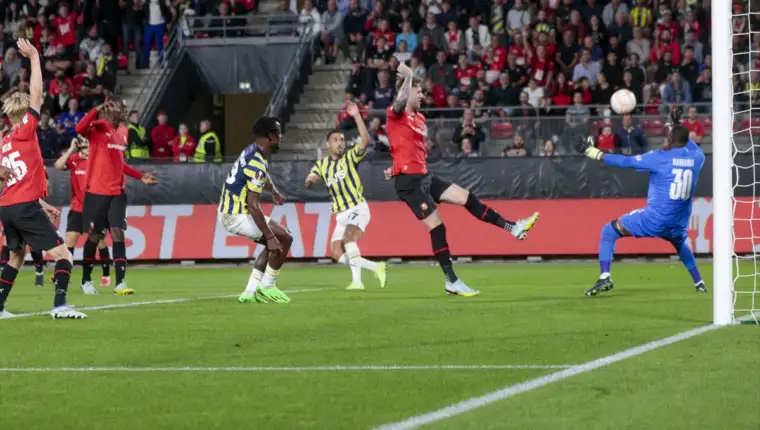 AA-20220915-28909225-28909217-UEFA_LIGA_EVROPE_RENNES_FENERBAHCE