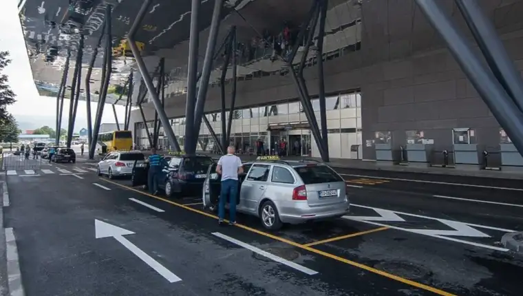 aerodrom sarajevo