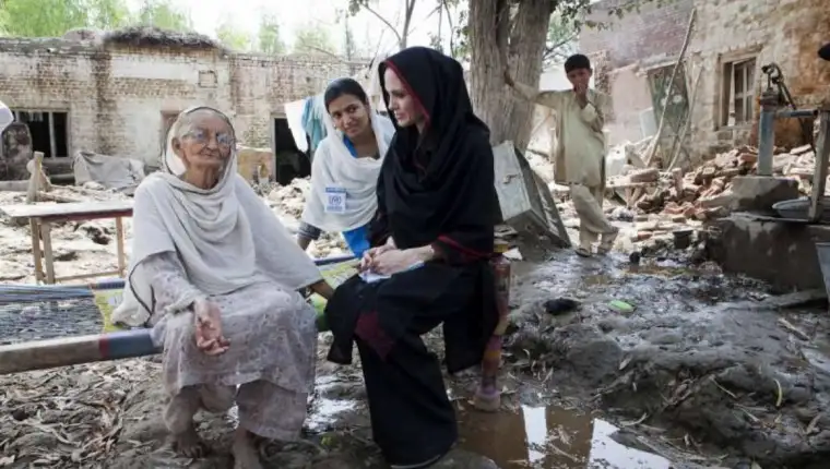 Angelina Jolie Pakistan