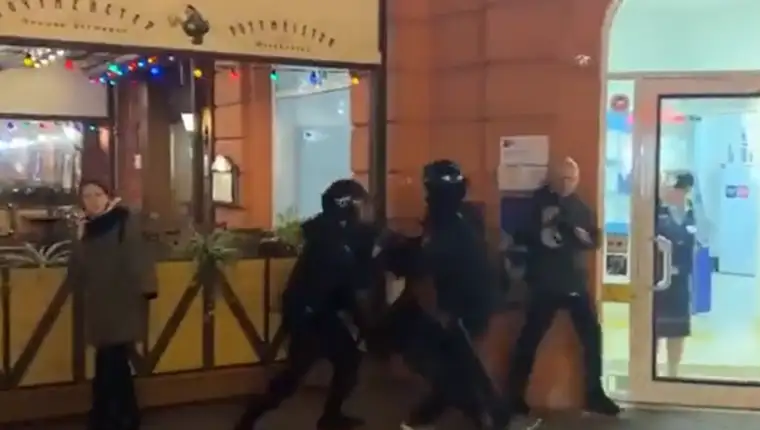 rusija hapsi