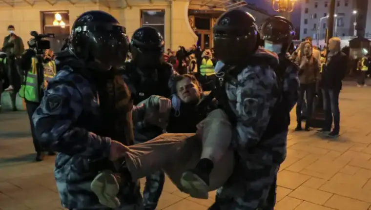 antiratni protesti u rusiji