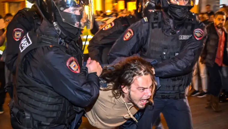 rusija protesti