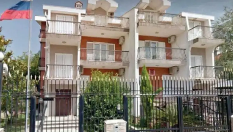 ruiska ambadada podgorica 7