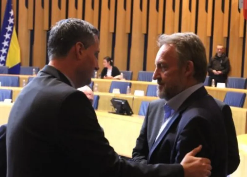 izetbegovic i denis 1