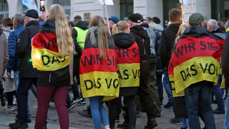 demoschwerin126_v-contentgross