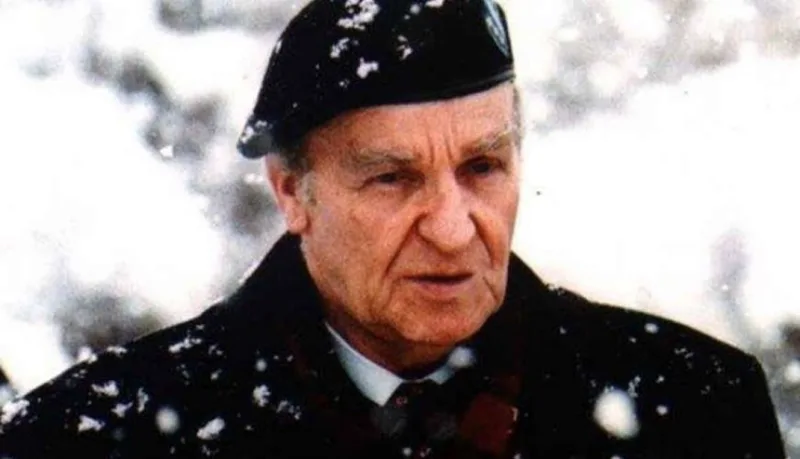 alija_izetbegovic_sarhiv