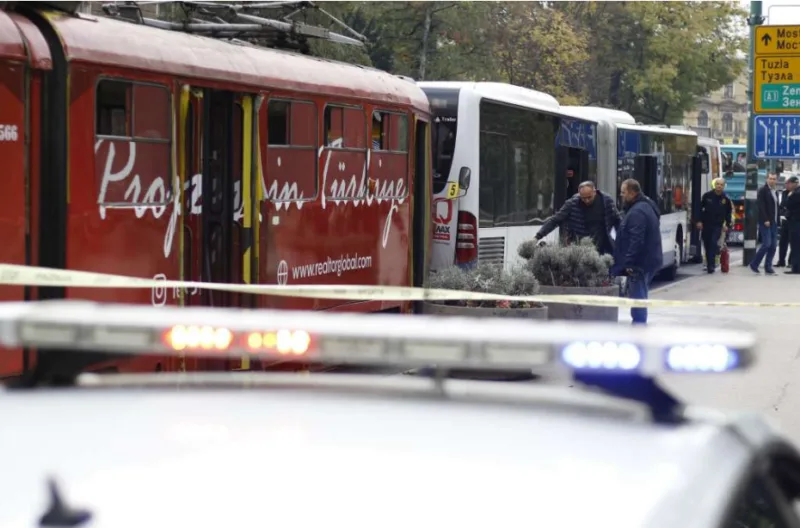tramvaj autobus sudar