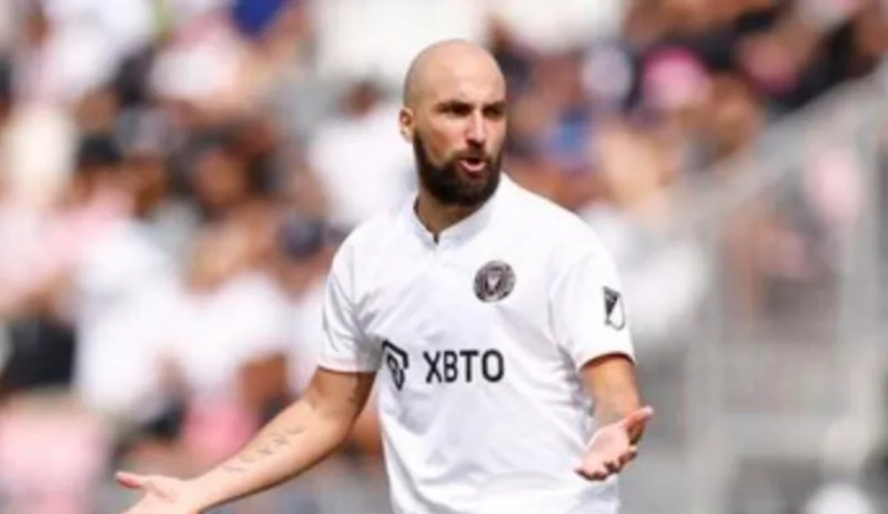 higuain 4