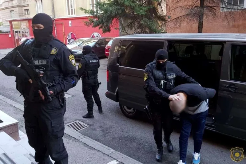 bojan simic privodjenje