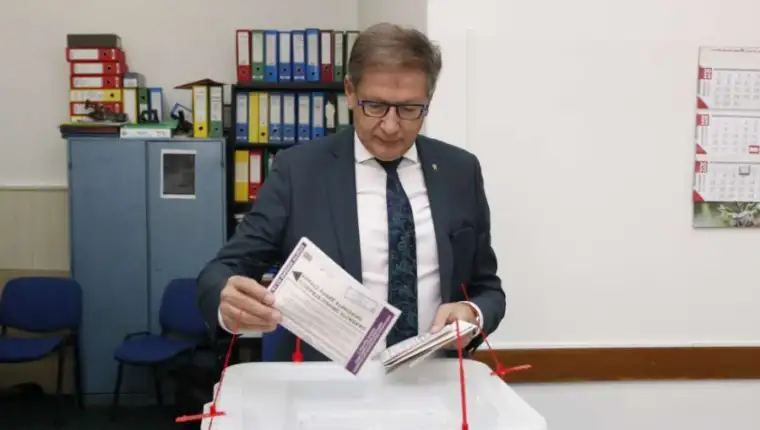 hadzikadic glasa