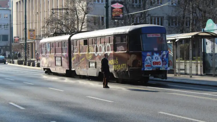 Tramvaj-Sarajevo-2-1200x800