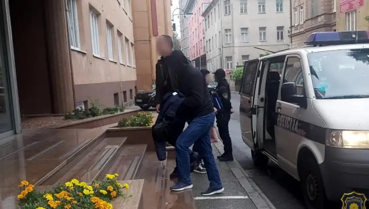 hapsenje fup policajci
