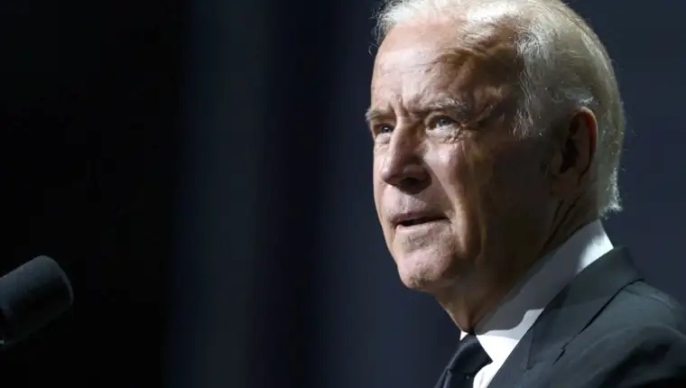 221011120029-clix-biden