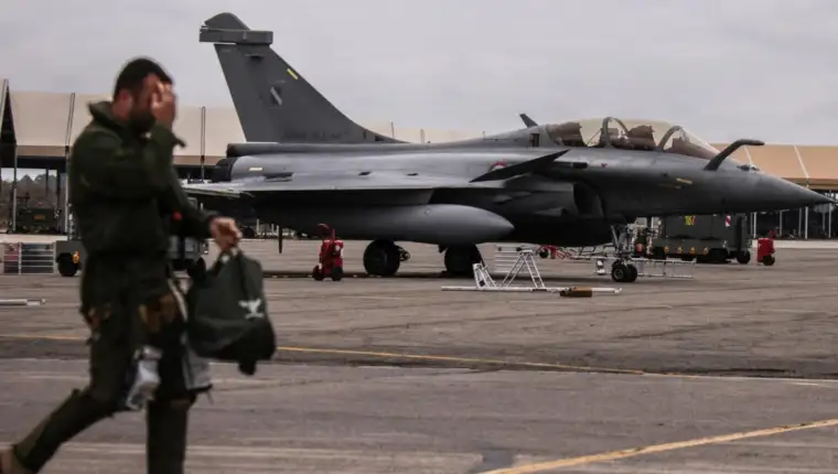 f_26490615_1280