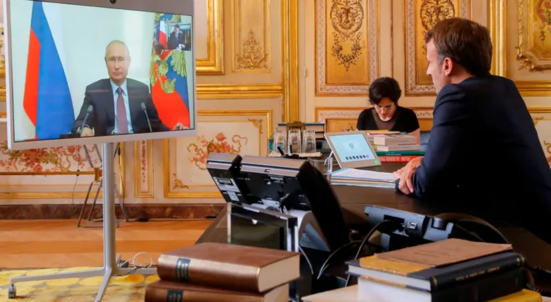putin macron