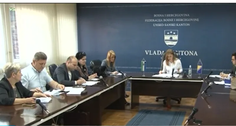 vlada usk 4