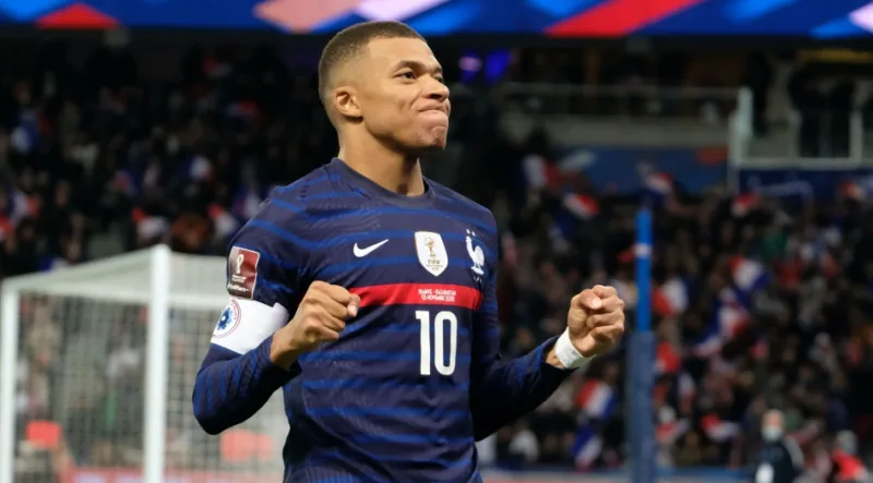 mbappe 4