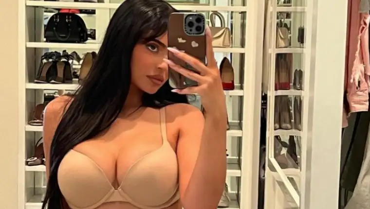 kylie jenner 3