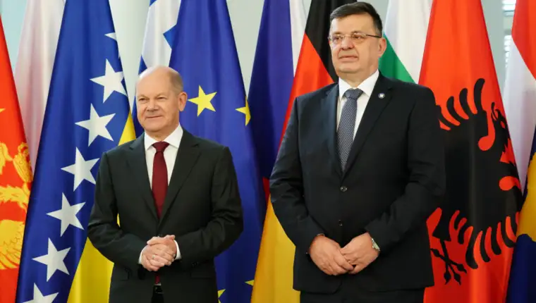 scholz i tegeltija