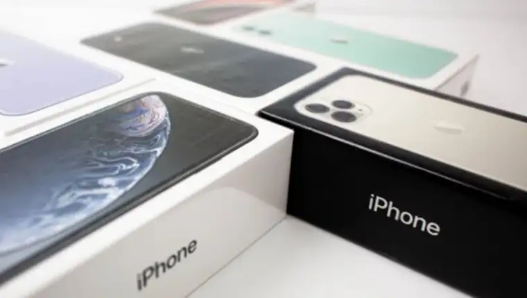 Apple-iPhone-Boxes---Shutterstock