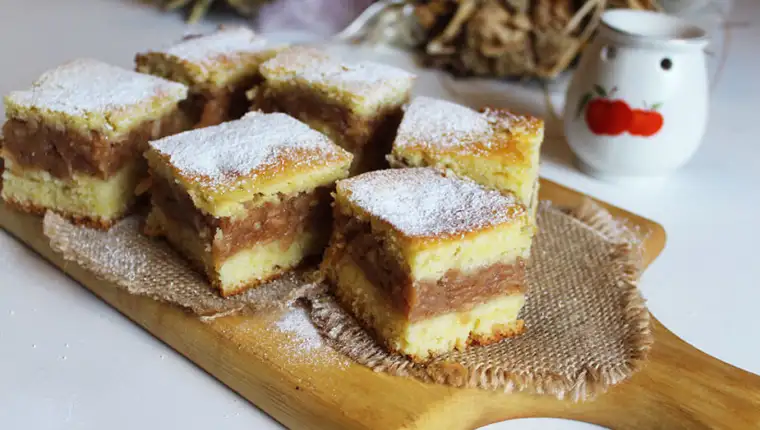 kolac od jabuka