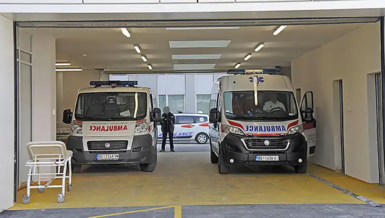 3233998_urgentni-centar-beograd-uc-beograd-hitna-pomoc--foto-ana-paunkovic-21_ls