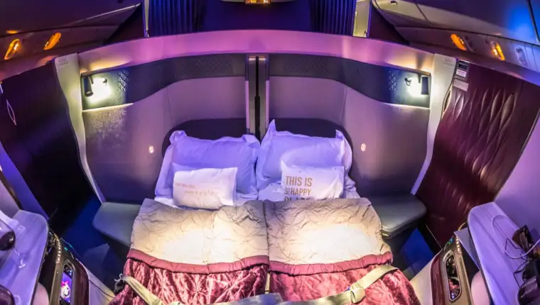 53-Qatar-Airways-Boeing-777-Qsuite-Business-Class-Double-Bed