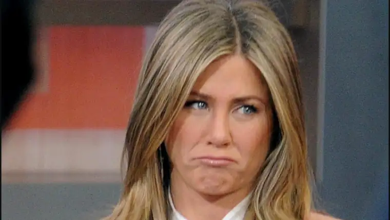 aniston 4