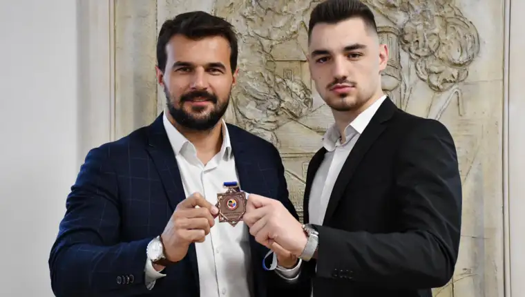 muzur i bostandzic