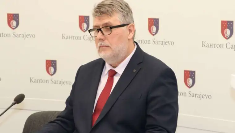 enver hadžiahmetović