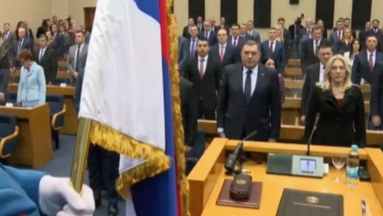 dodik himna