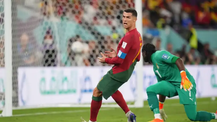 AA-20221124-29537430-29537428-SP_KATAR_2022_PORTUGAL_GANA