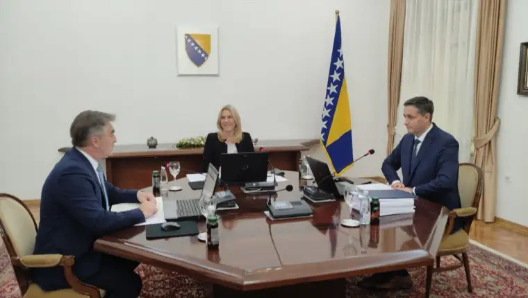 prva-sjednica-predsjednistva-bih-3