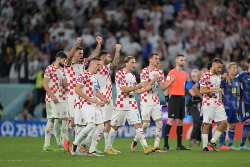 AA-20221205-29652517-29652515-SVJETSKO_FUDBALSKO_PRVENSTVO_KATAR_2022_JAPAN_HRVATSKA