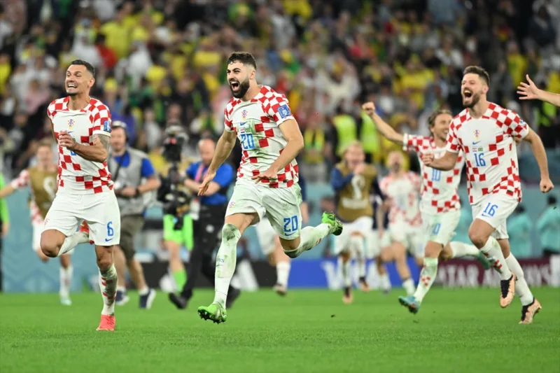 AA-20221209-29693327-29693325-SP_KATAR_2022_HRVATSKA_NAKON_PENALA_SLAVILA_PROTIV_BRAZILA_I_POSTALA_PRVI_POLUFINALISTA_MUNDIJALA