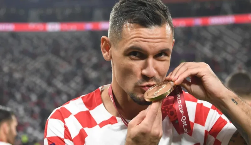 dejan lovren22