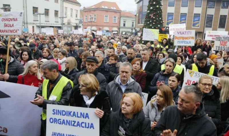 tuzla protesti 4