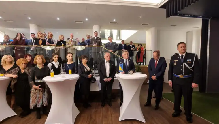 Člana PBiH Željko Komšić na svečanom prijemu u Beču u povodu Dana OSBiH 5