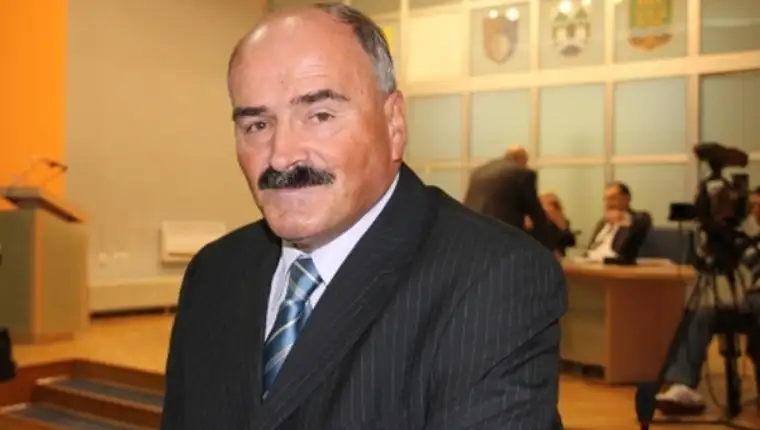 emir hrenovica