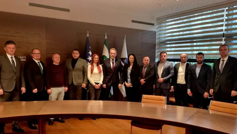 izetbegovoc i delegati sda