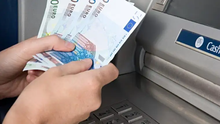 bankomat euri