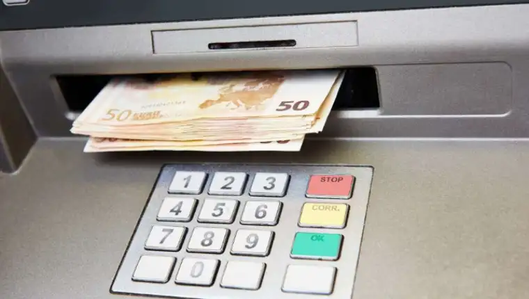 bankomat 1