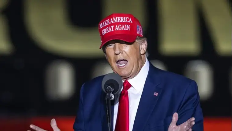 trump a