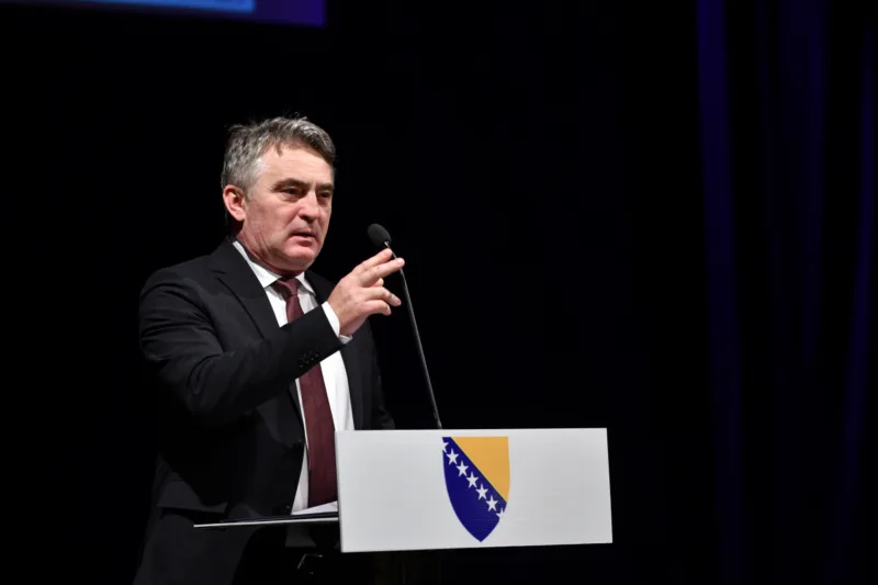 zeljko komsic govor naucni skup