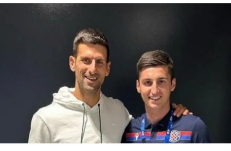 djokovic papak 1
