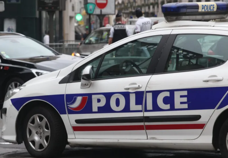 pariz policija 4