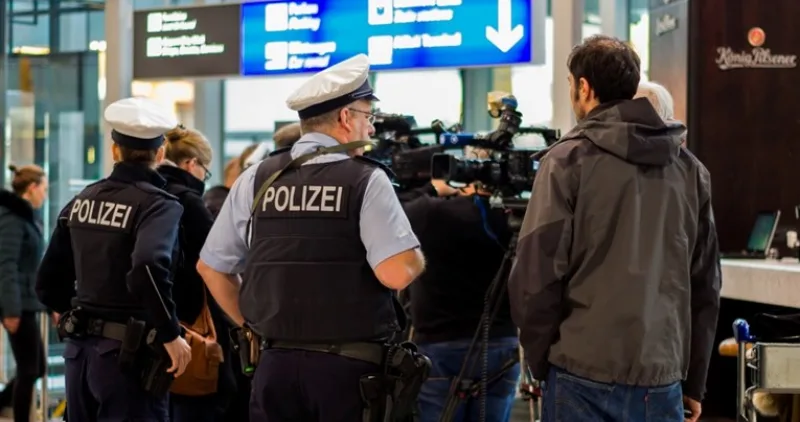 policija