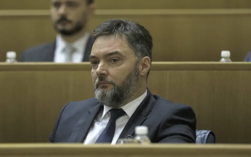 stasa kosarac nova 11